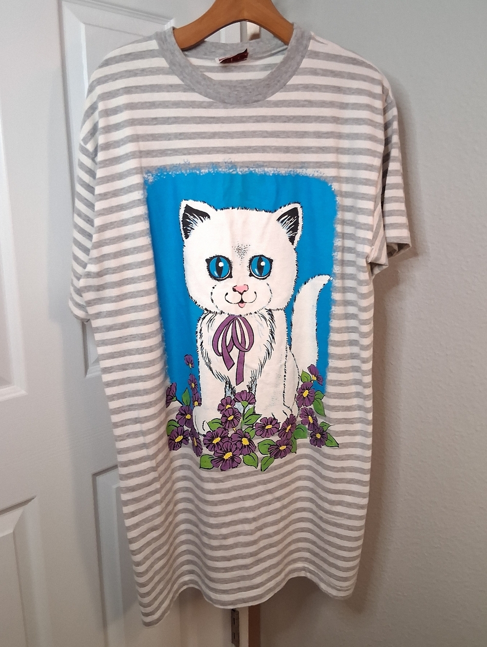 Vintage One Size Kitty Cat Long Night Shirt